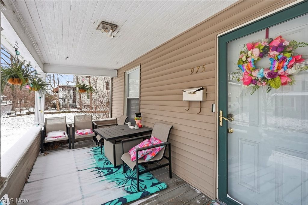 Photo of 975 Raymond Street, Akron, OH 44307 (MLS # 5194103)