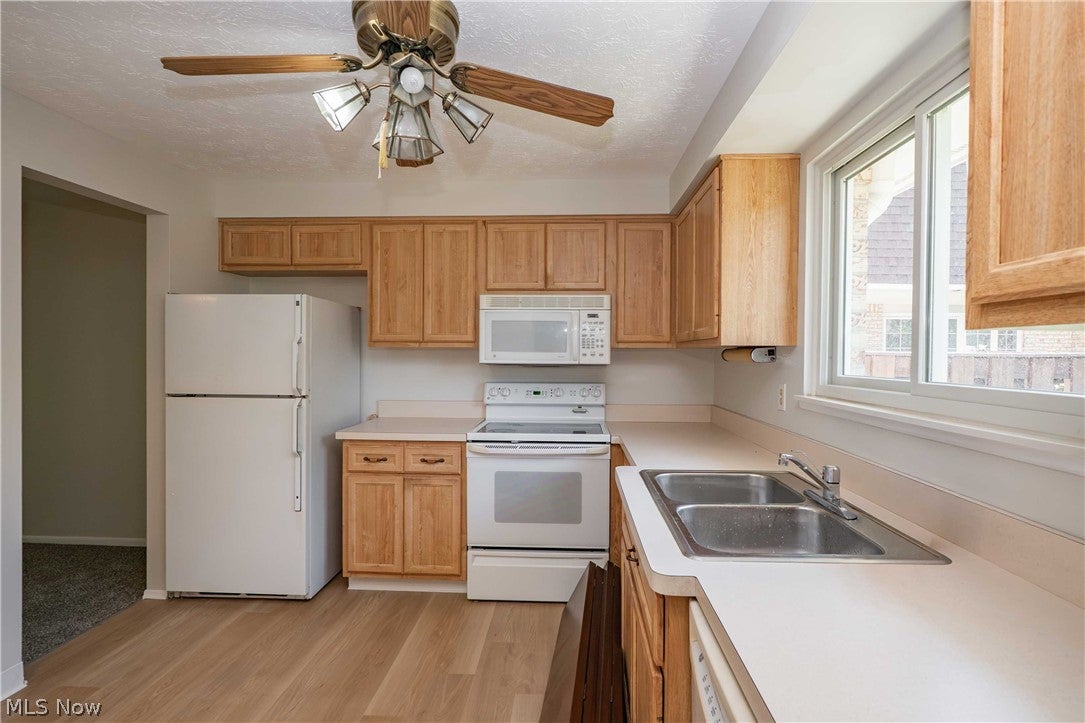 6478 State Road G12
