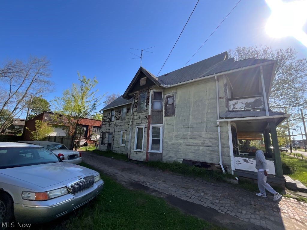 Luther & Arvilla Moses - Residential Income