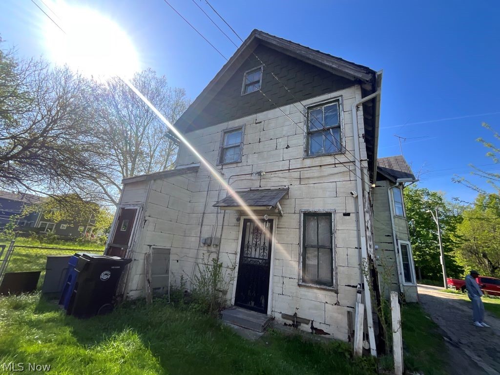 Luther & Arvilla Moses - Residential Income
