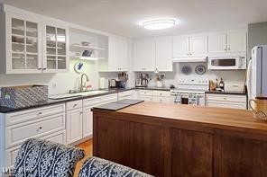 Diplomat Condo - Residential