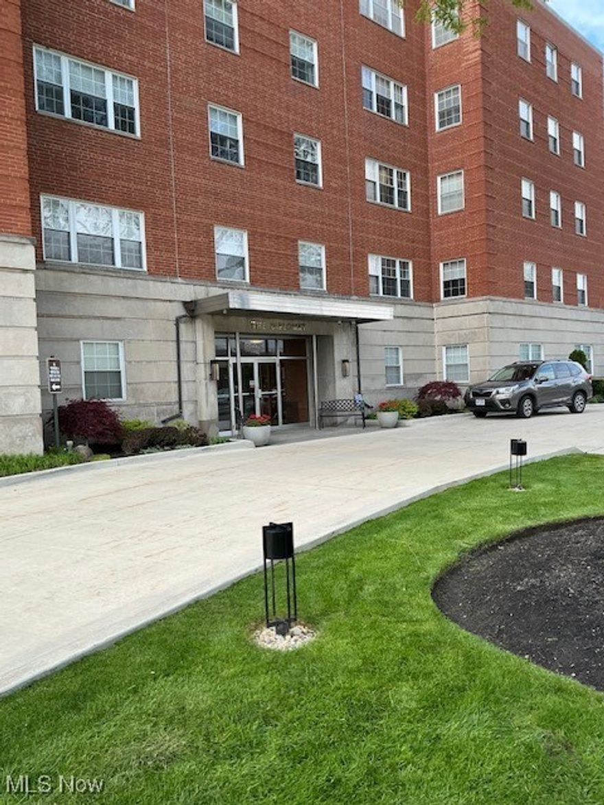 Fabulous POS compliant, 2 Bedroom, 2 full bath condo in the beautiful, well-maintained Diplomat Building in Shaker Heights.
This 4th floor unit features a great floor plan with an open living and dining room. Totally updated kitchen with beautiful custom-made Amish built island. The primary bedroom features an ensuite bathroom. The second bedroom could be used as an office or guest room. The Diplomat offers a beautiful, moderately priced suite for your out-of-town guests.
The unit also has plenty of storage plus a nice size storage unit. Quality updates throughout.
Unit comes with one indoor heated parking space along with one free car wash per month. The outdoor area behind the building is one of Cleveland's hidden gems. Breathtaking views of The Shaker Country Club's Golf course. Enjoy the view of the 7th hole while sitting in the beautiful surroundings -fire pit, picnic table with umbrella & grill are waiting for you. The HOA includes all utilities. Laundry facilities are located just around the corner from the unit. No Charge to do laundry. Ideal location, close to The Van Aken District, schools, restaurants, shopping, Cleveland Clinic, University Hospital, University Circle and Cleveland's cultural hub.