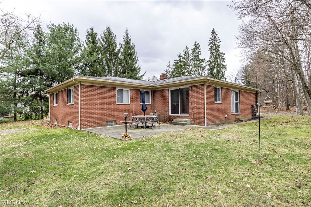 Photo of 1969 Conwill Road, Stow, OH 44224 (MLS # 5186274)