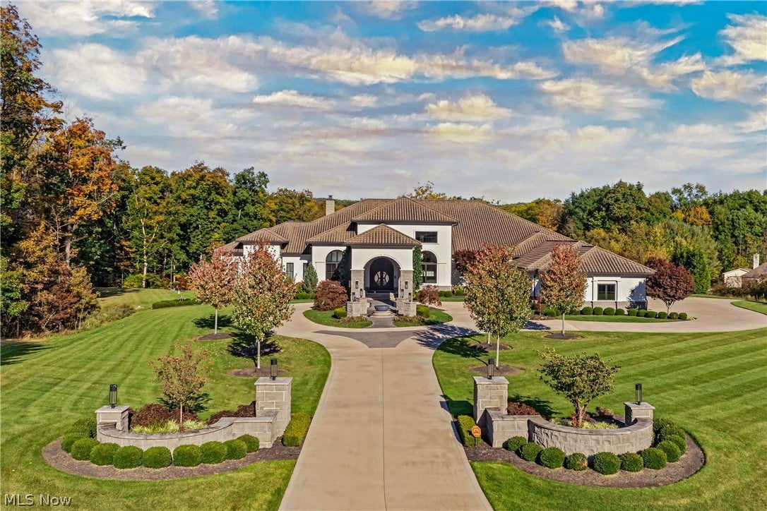 1433 Ridgemont Trail