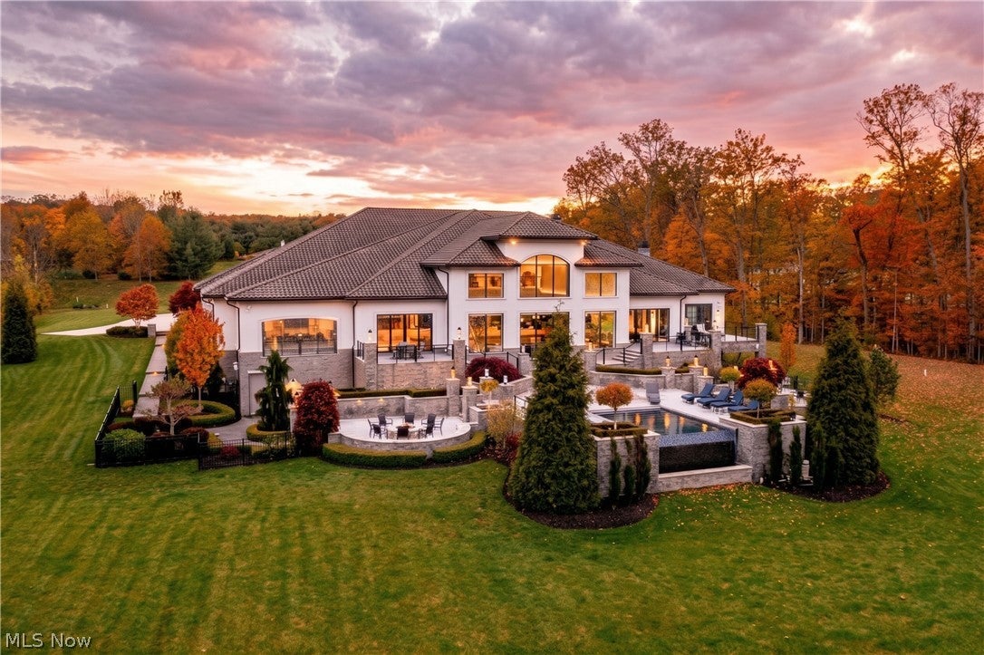 1433 Ridgemont Trail