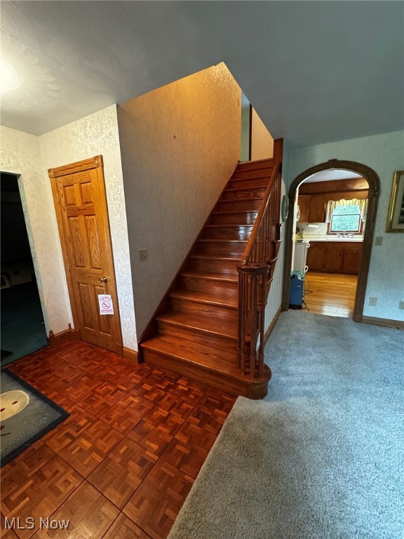 4570 Surmay Avenue, Canton, Ohio image 19
