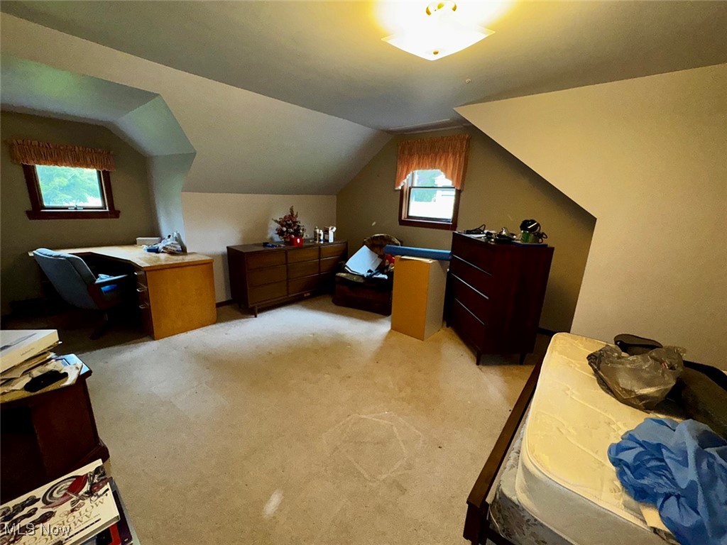 4570 Surmay Avenue, Canton, Ohio image 24