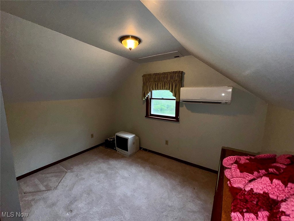 4570 Surmay Avenue, Canton, Ohio image 27