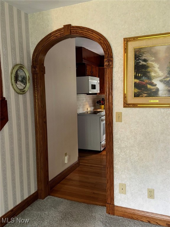 4570 Surmay Avenue, Canton, Ohio image 30