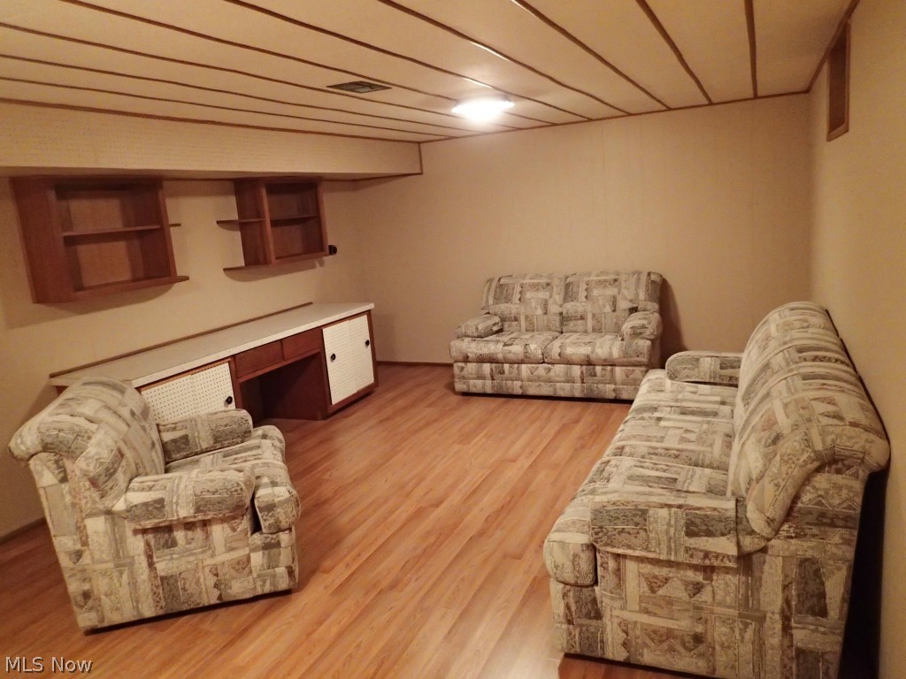 Neville - Residential