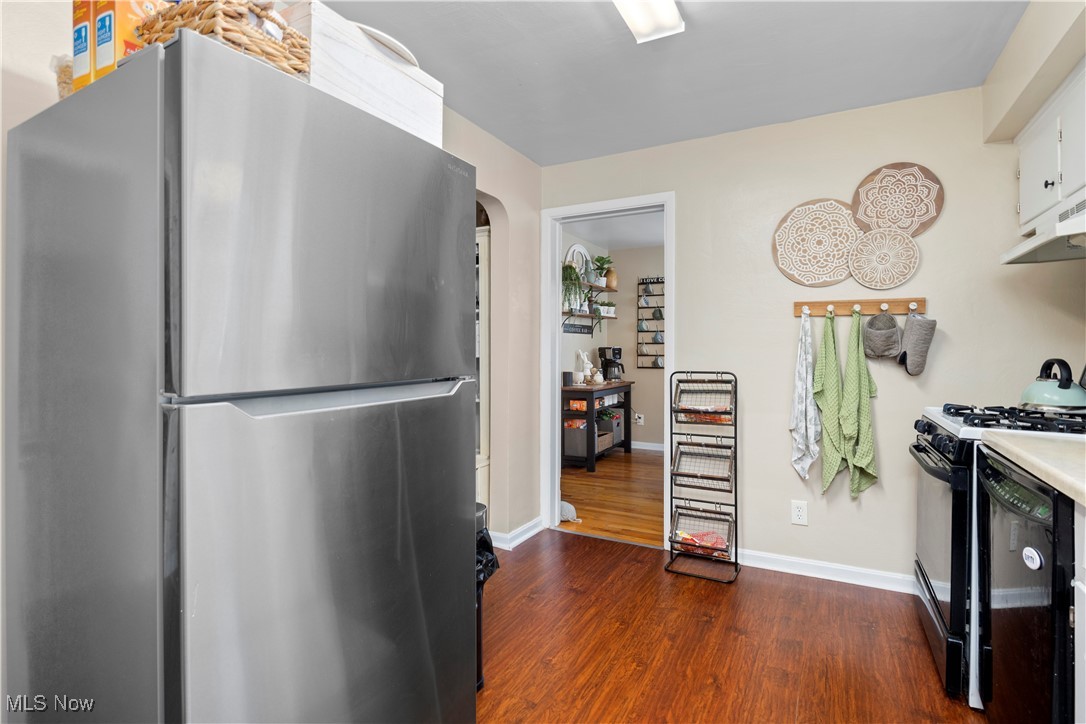 5722 Delora Avenue, Cleveland, Ohio image 7