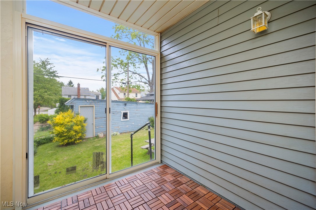 5722 Delora Avenue, Cleveland, Ohio image 18