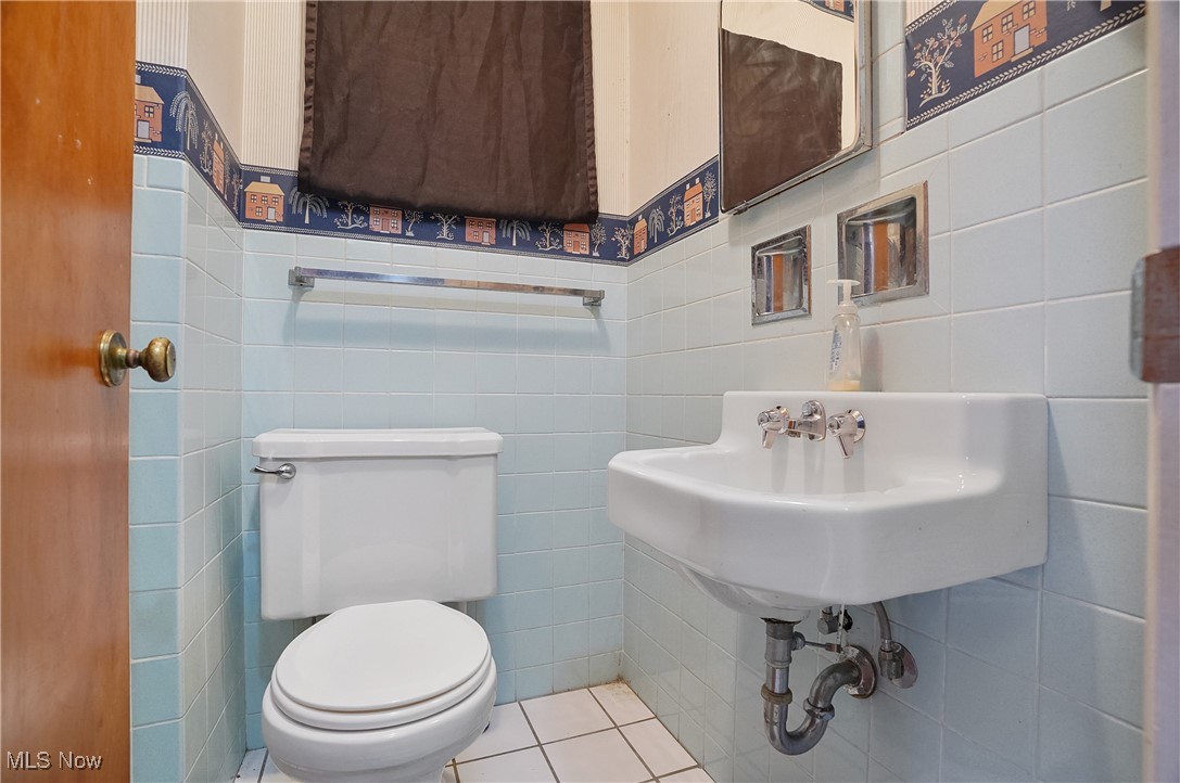 Kenilworth Manor - Residential