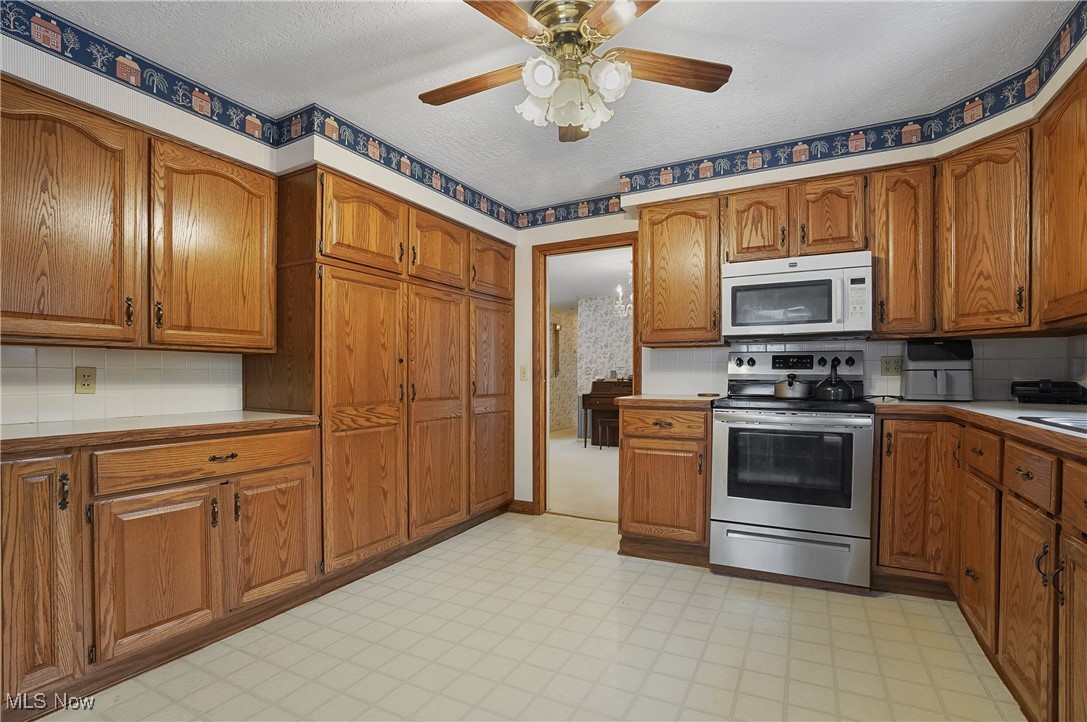 Kenilworth Manor - Residential