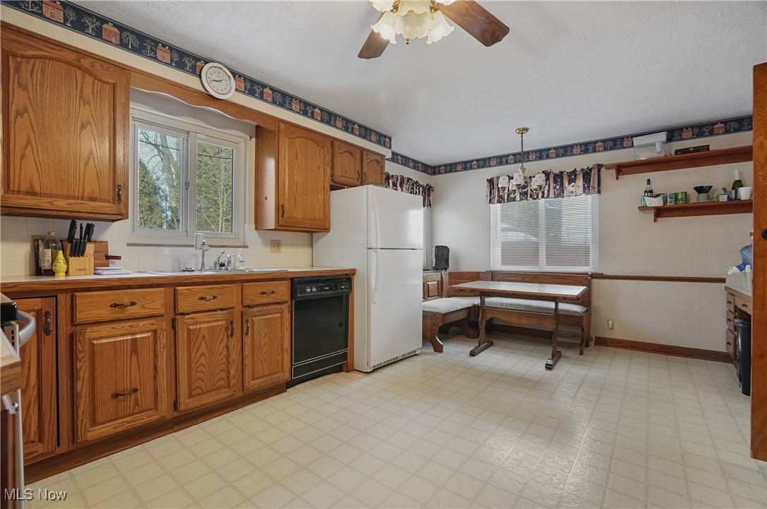 Kenilworth Manor - Residential