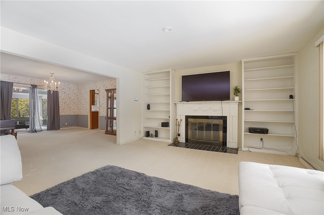 Kenilworth Manor - Residential