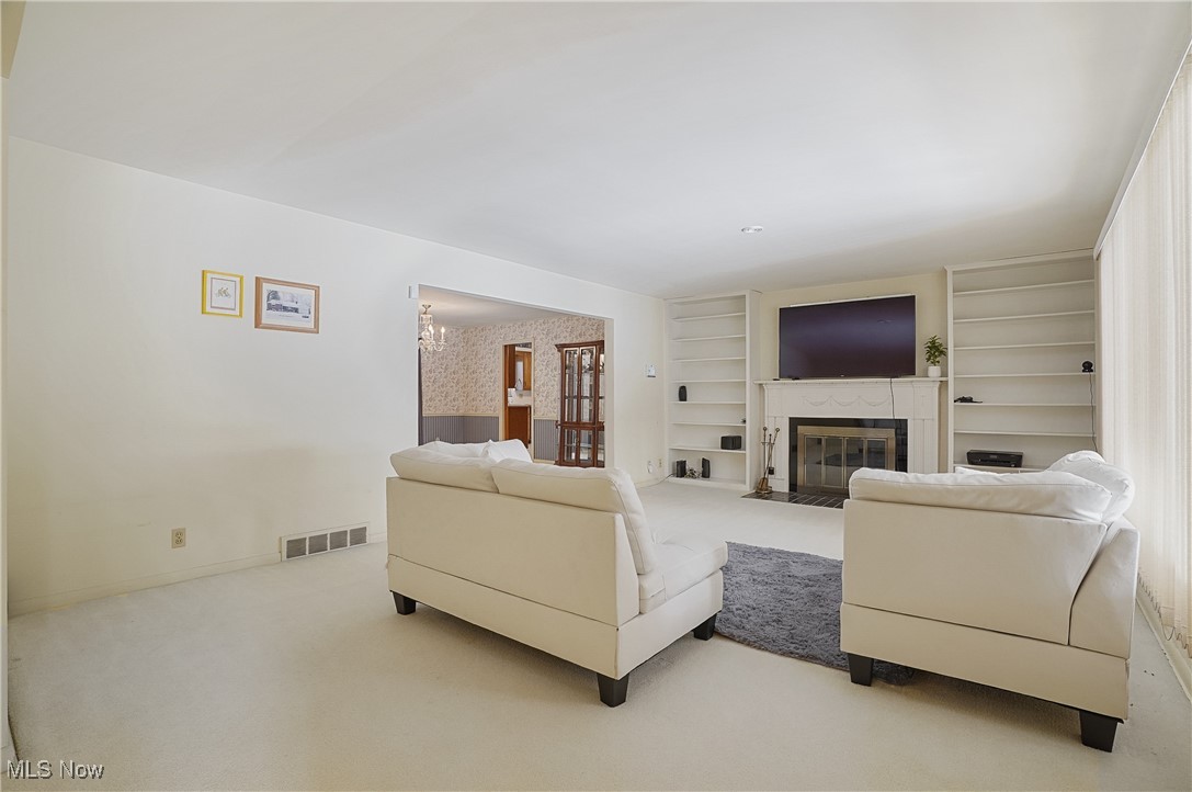 Kenilworth Manor - Residential