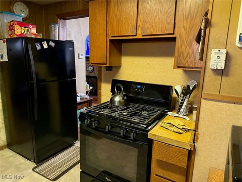 Tiny photo for 1311 Warner Road SE, Canton, OH 44707 (MLS # 5178696)