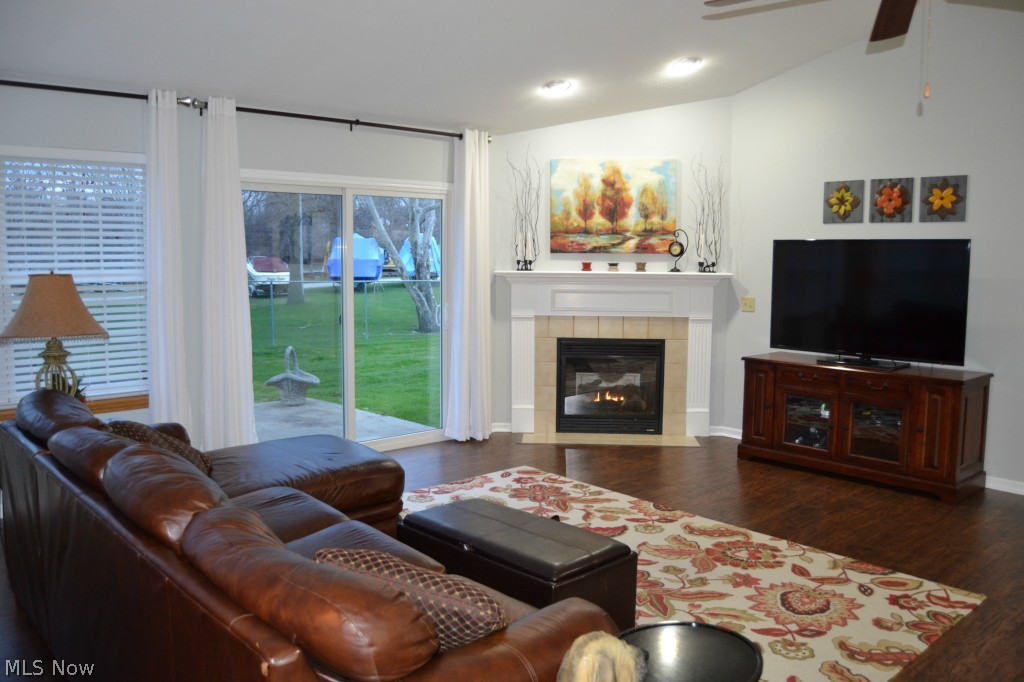 Hidden Harbor Estate - Residential