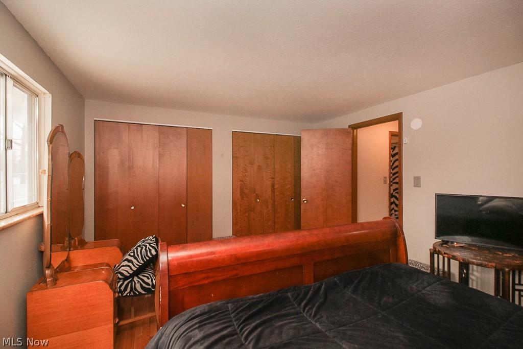 Townhouse Condo Estates - Residential