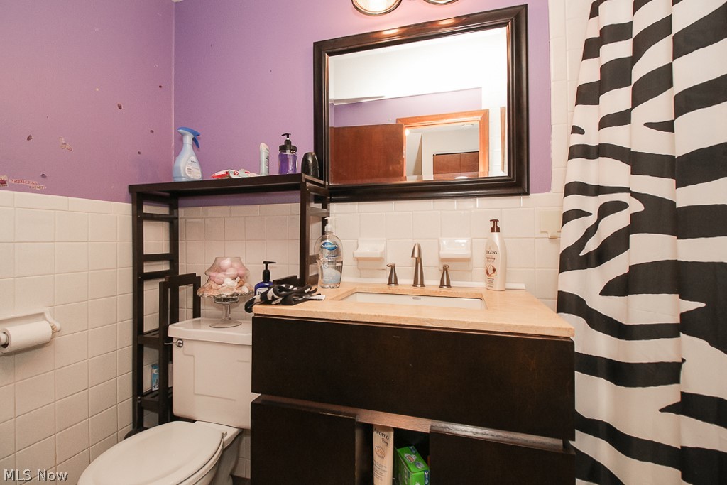 Townhouse Condo Estates - Residential