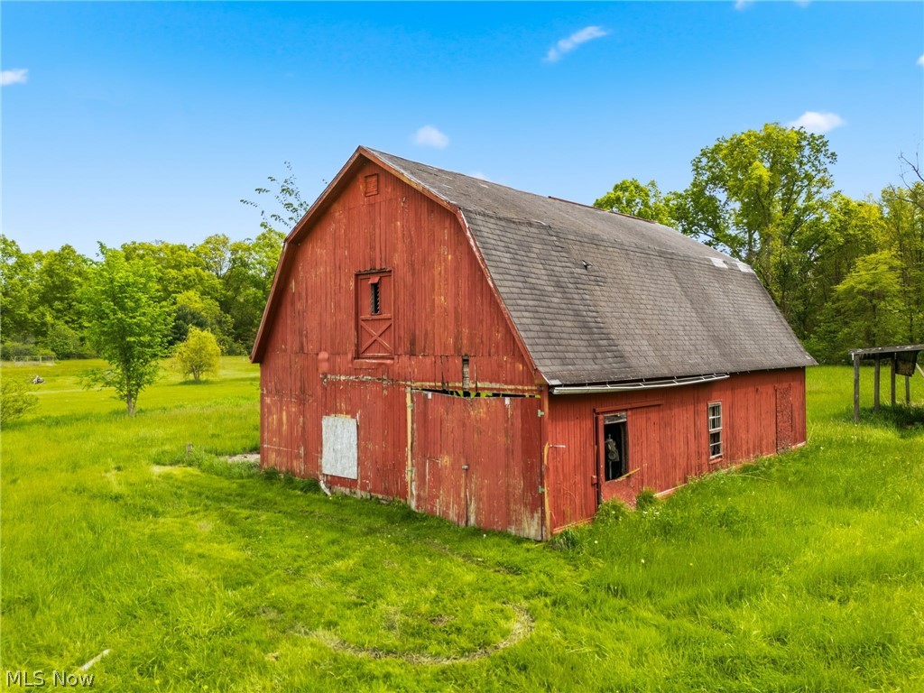 Village/Lexington - Residential