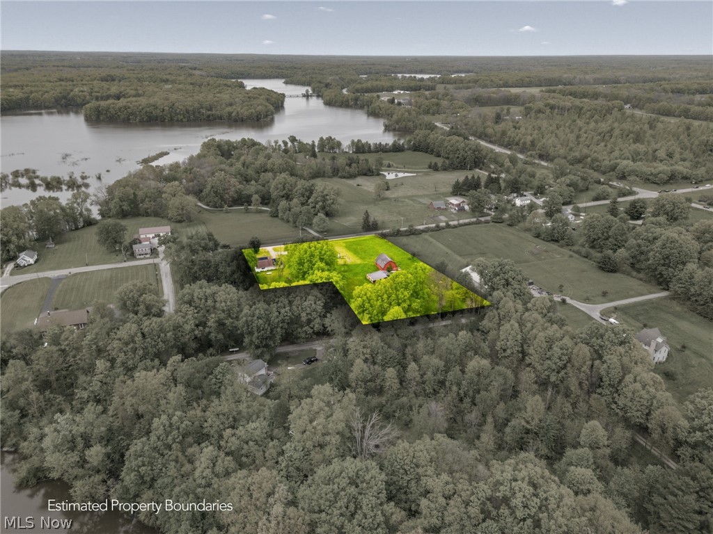 Village/Lexington - Residential
