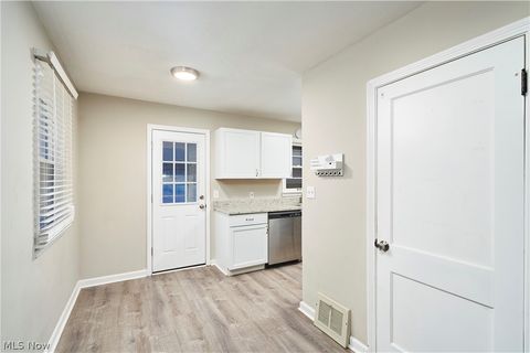 Tiny photo for 114 Davenport Avenue, Akron, OH 44312 (MLS # 5187892)