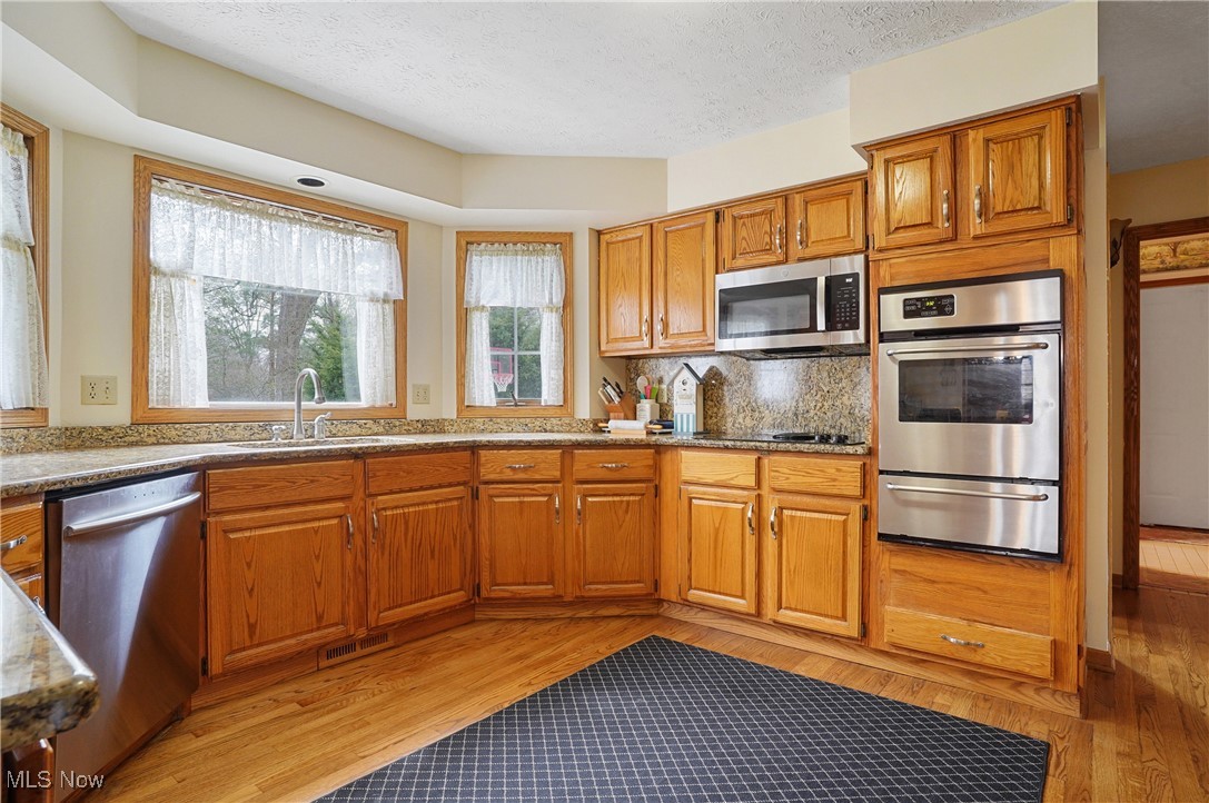 280 Brentwood Drive, Hudson, Ohio image 5