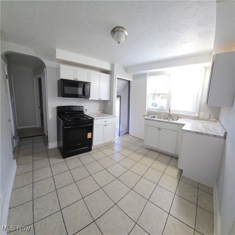 Cleveland, Ohio 44128, United States, 3 Bedrooms Bedrooms, ,2 BathroomsBathrooms,Residential,Active,190247