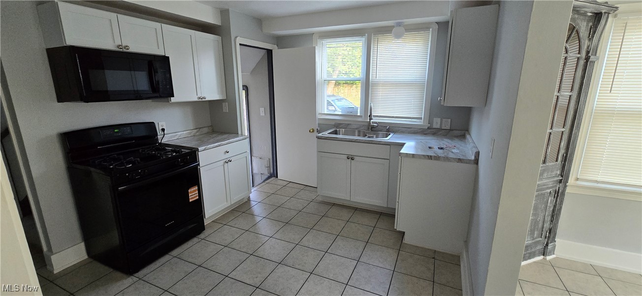 Cleveland, Ohio 44128, United States, 3 Bedrooms Bedrooms, ,2 BathroomsBathrooms,Residential,Active,190247