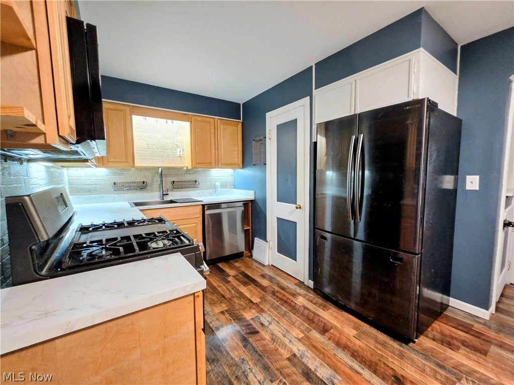 624 Bonnie Brae