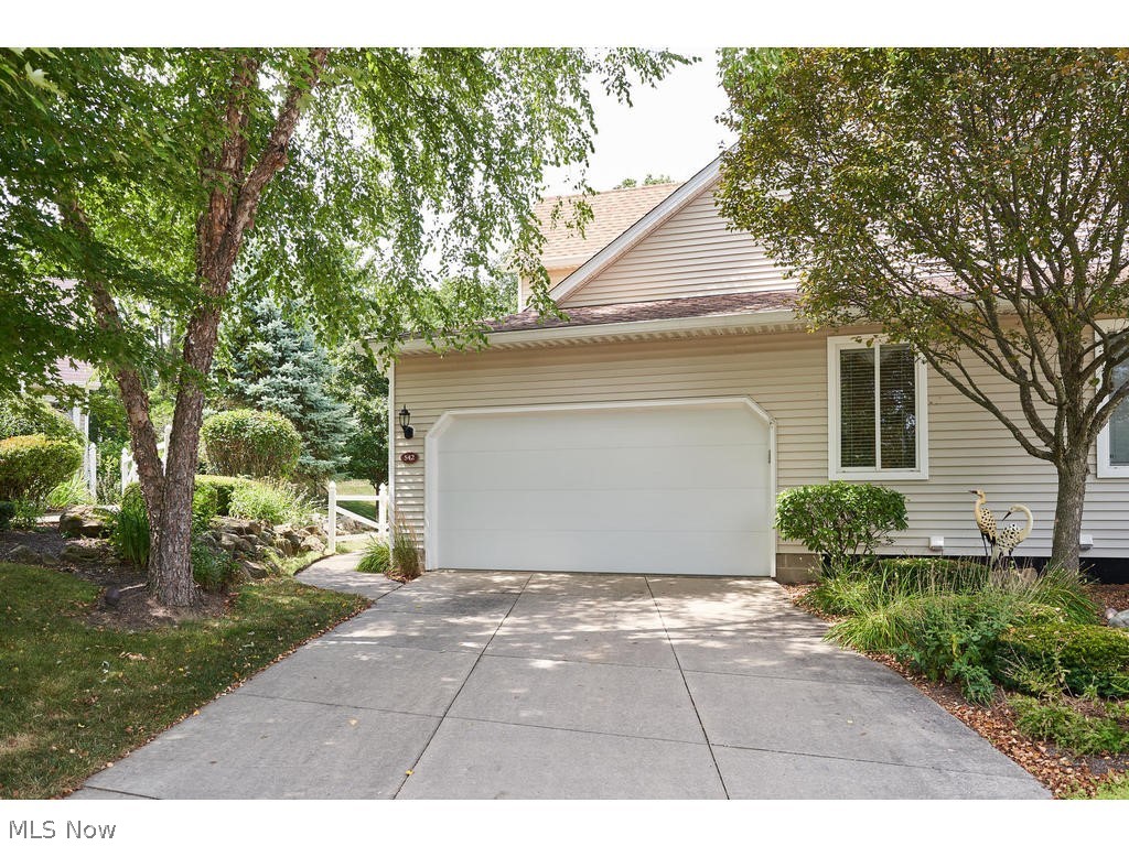 Royal Clusters At Kingsbury Trace Ph III - Residential