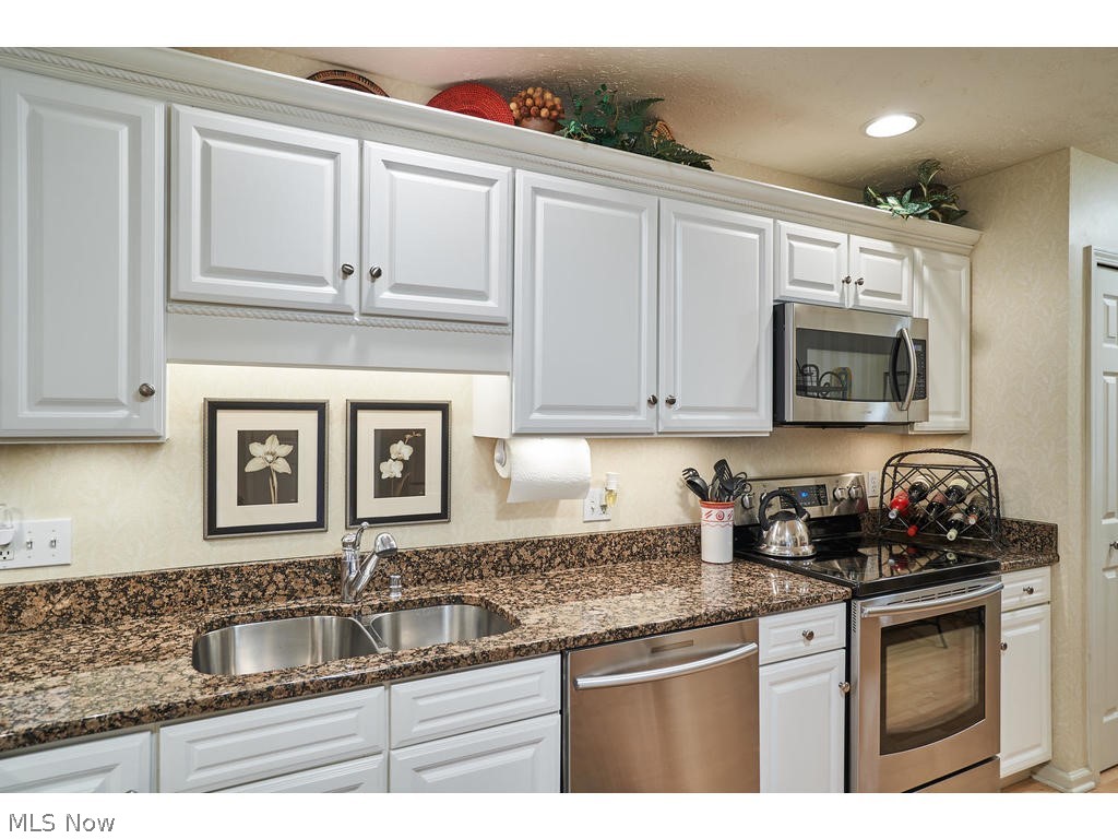 Royal Clusters At Kingsbury Trace Ph III - Residential