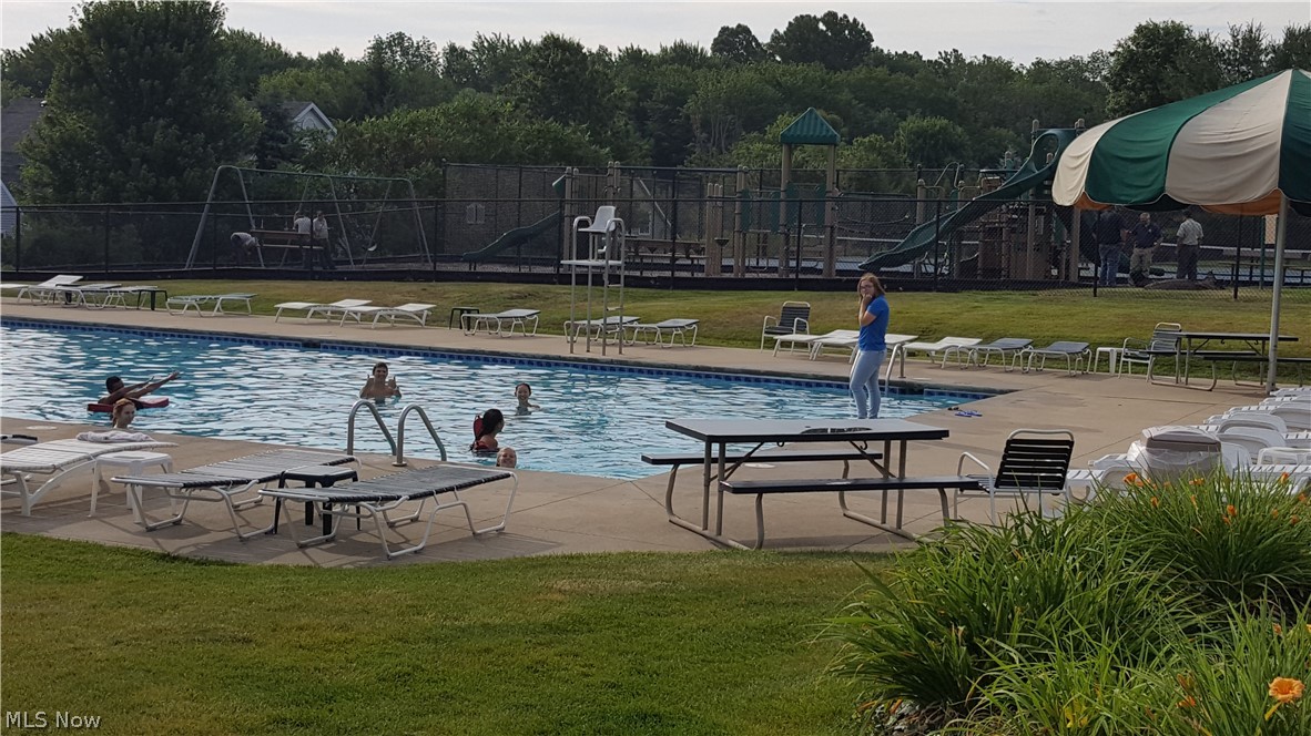 Royal Clusters At Kingsbury Trace Ph III - Residential