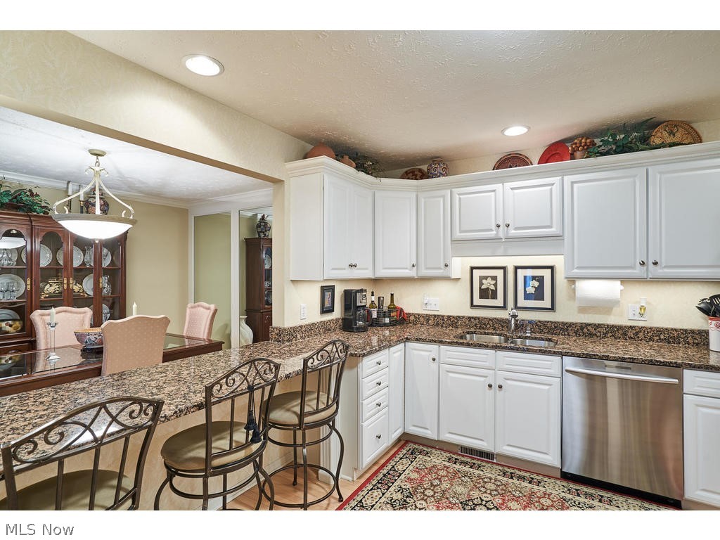 Royal Clusters At Kingsbury Trace Ph III - Residential