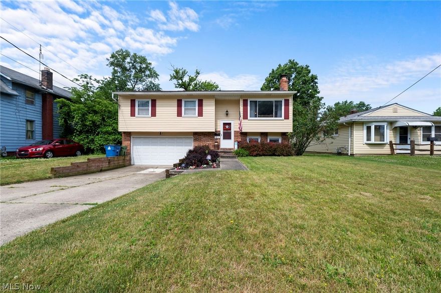 Welcome to this inviting bi-level home in Eastlake, offering over 1500 square feet of comfortable living space. This home features an
open floorplan on the main level, creating a seamless flow between the living and dining areas. The recently refreshed kitchen boasts a large pantry and comes complete with all appliances, making your move-in effortless. The dining area includes a slider that opens to a spacious newer deck, perfect for outdoor dining and entertaining. This home includes three generously sized bedrooms with newer carpet on the main level, all sharing a well-appointed full bath. Downstairs, you'll find a cozy family room with a wood fireplace, ideal for relaxing on chilly evenings. This level also includes a convenient laundry room, an additional full bath, and access to the attached two-car garage. The fully fenced rear yard provides a private space for outdoor activities. Located close to shops, highways, and schools, this home offers an excellent opportunity to enjoy all the conveniences of Eastlake living. Don't miss out on this fantastic property!