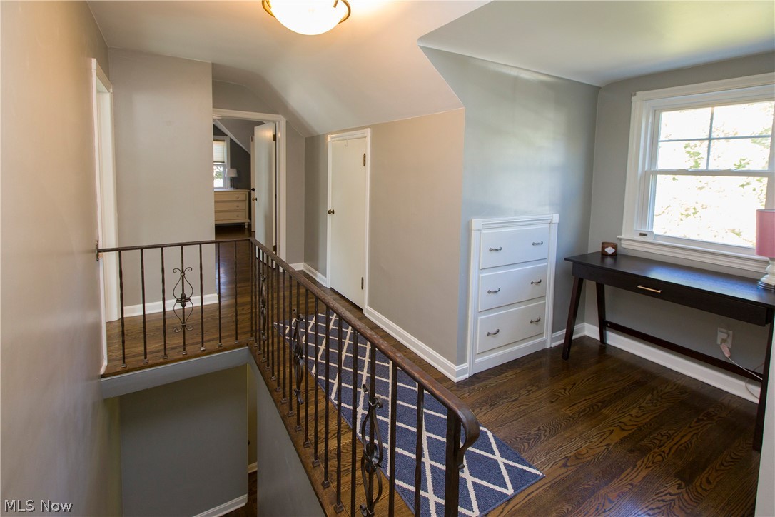 Alex Bruscinos 02 - Residential