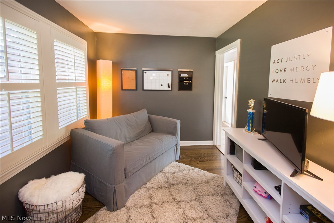 Alex Bruscinos 02 - Residential