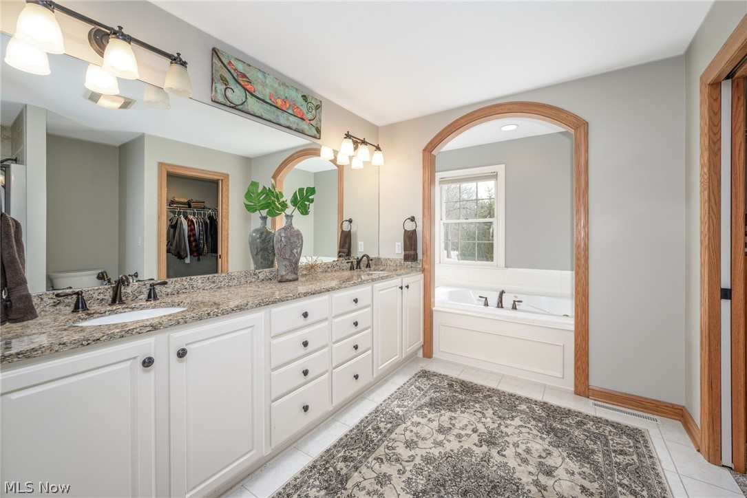 Bayside Lake - Residential