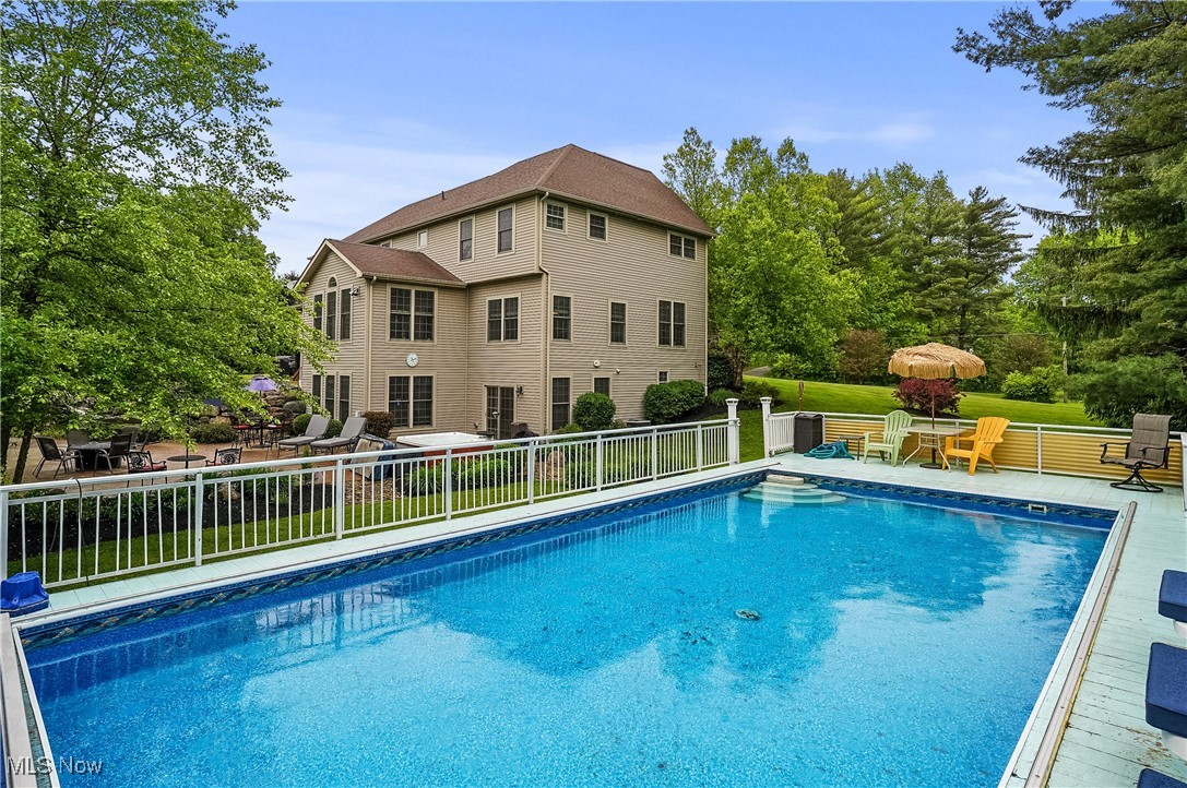 1302 Hillandale Drive, Akron, Ohio image 42