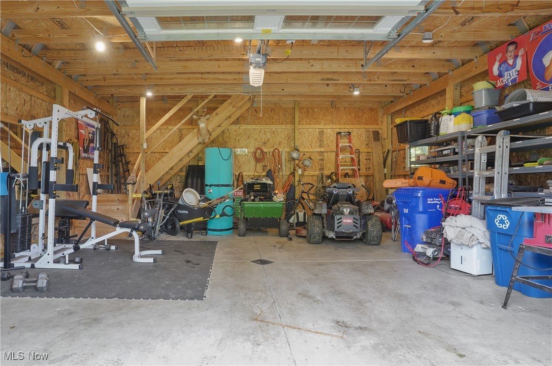 1302 Hillandale Drive, Akron, Ohio image 44