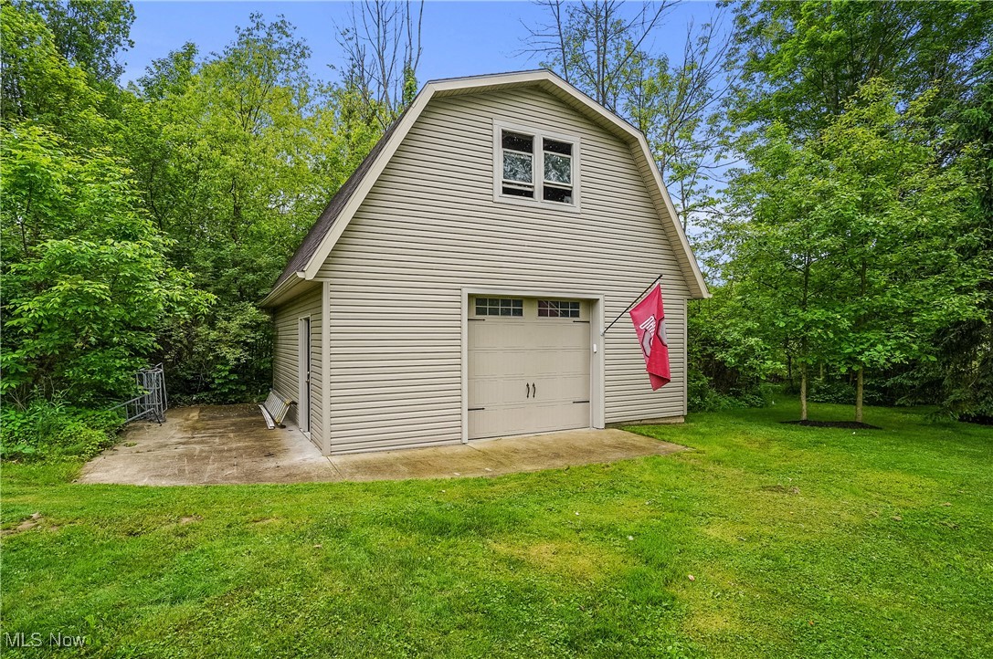 1302 Hillandale Drive, Akron, Ohio image 43
