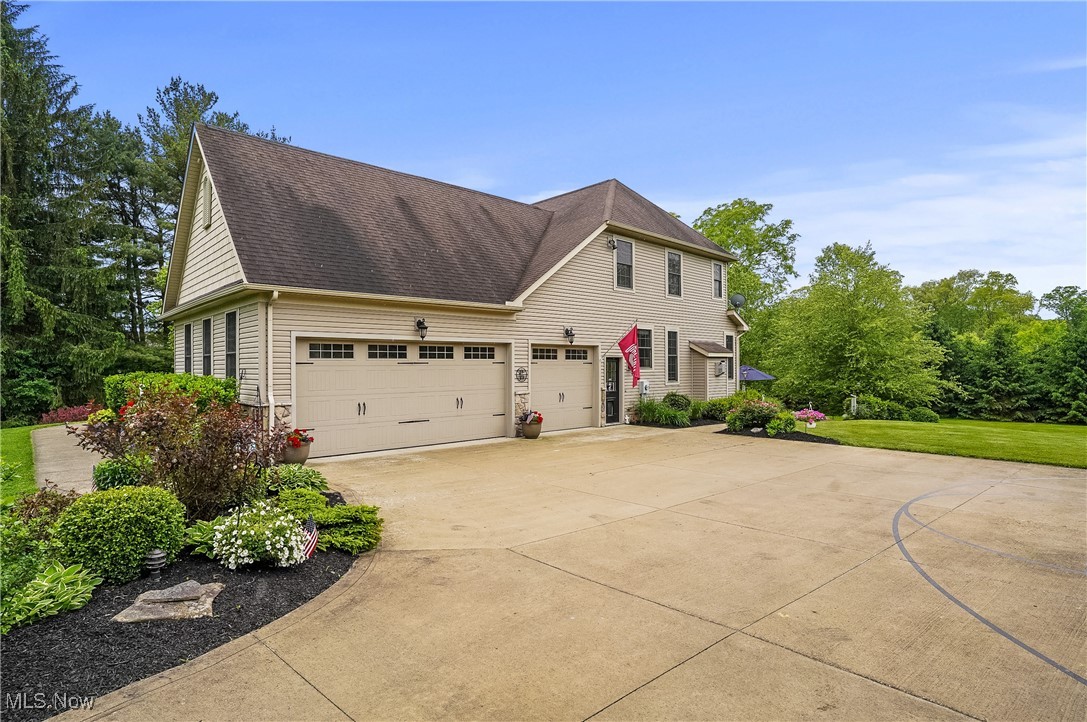 1302 Hillandale Drive, Akron, Ohio image 49