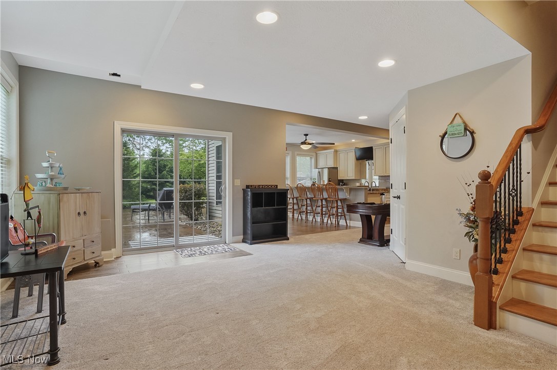 1302 Hillandale Drive, Akron, Ohio image 32