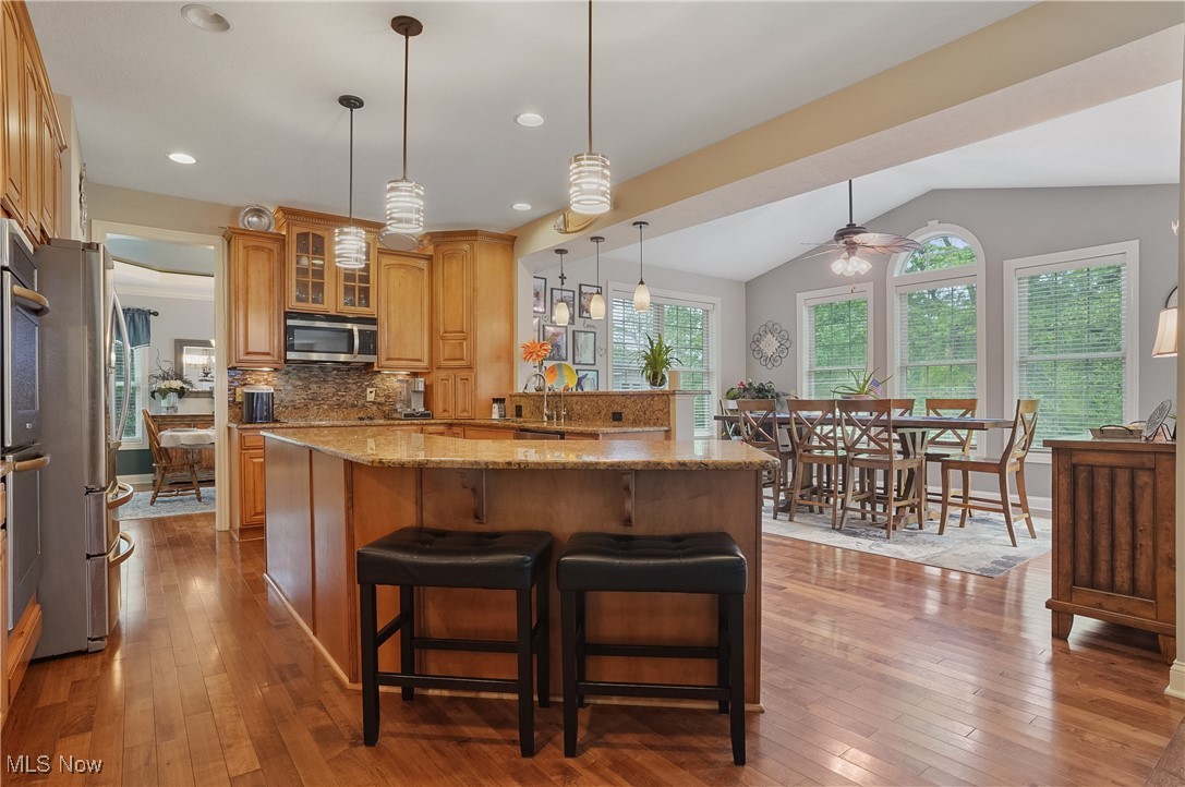 1302 Hillandale Drive, Akron, Ohio image 11