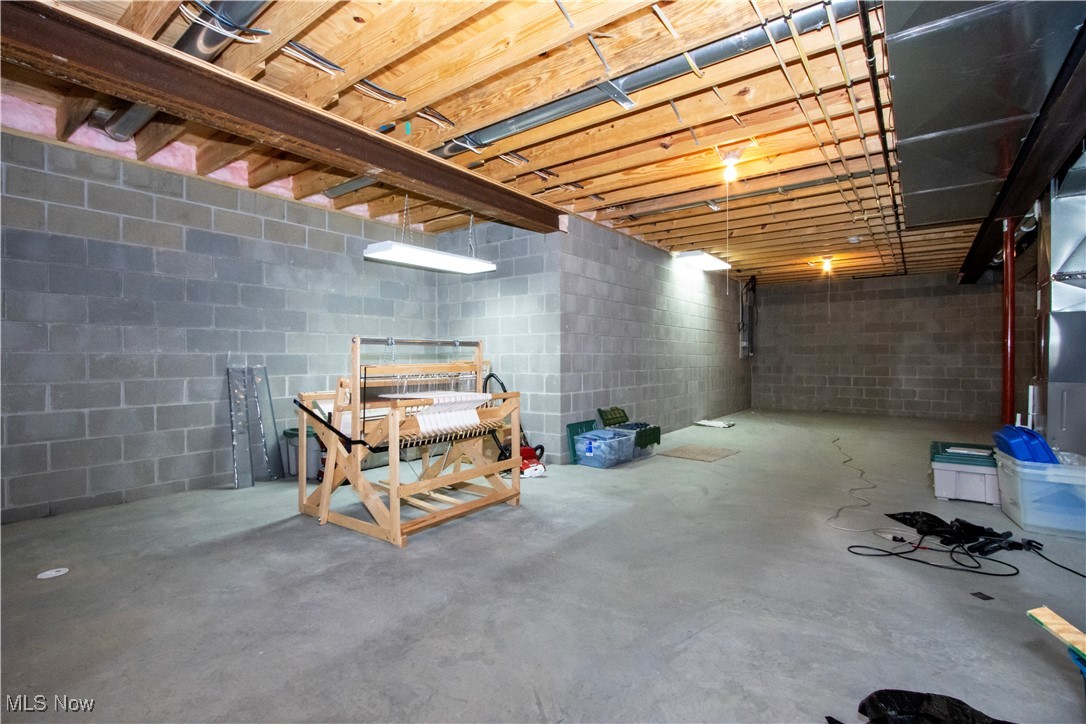 1131 Fairfield Drive, Wooster, Ohio image 30