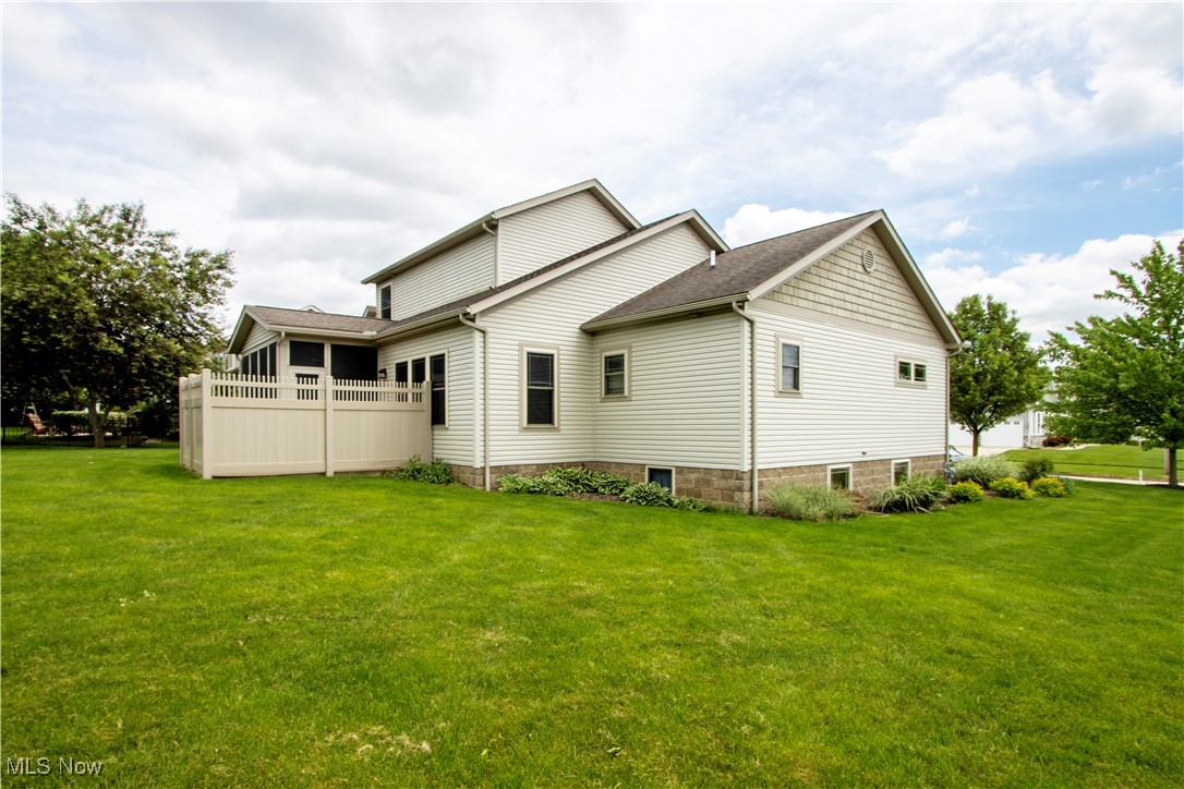 1131 Fairfield Drive, Wooster, Ohio image 3