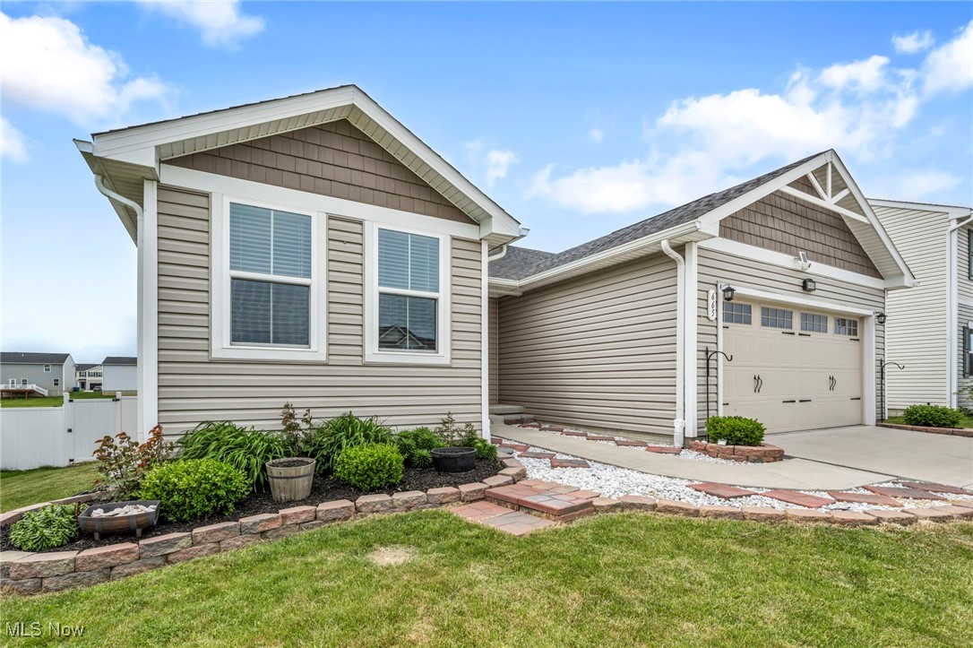 665 Cherrywood Lane, Painesville, Ohio image 42