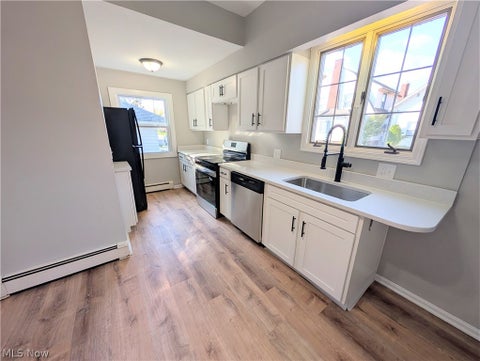 Tiny photo for 29 11th Street NE, Massillon, OH 44646 (MLS # 5252502)